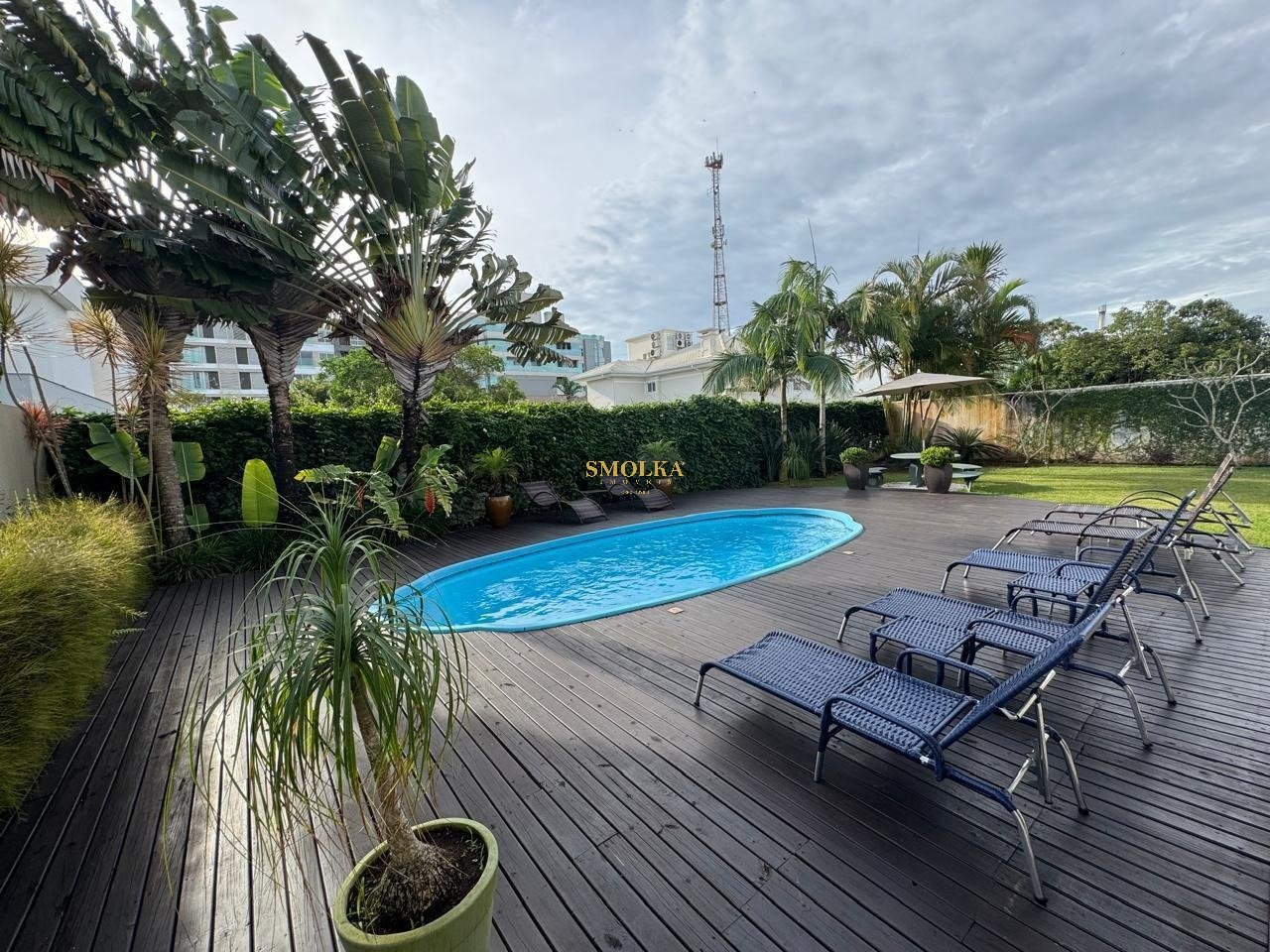 Casa em Jurerê Internacional — Amoraeville, 6 dormitórios